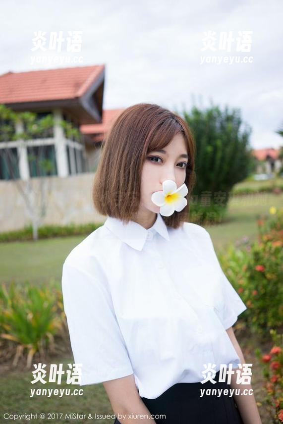 魅妍社-Olivia童安琪 魅妍社 - 私房小宇宙:Olivia童安琪和她的白裙,一起卷入甜蜜旋涡!